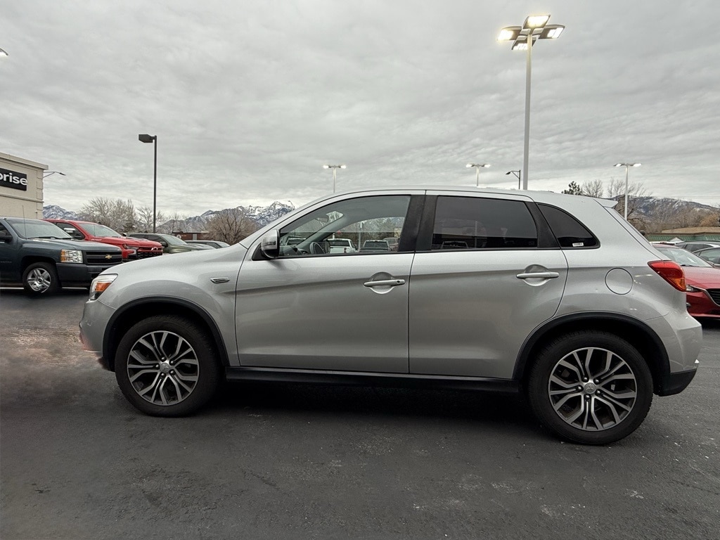 Used 2019 Mitsubishi Outlander Sport 2.0 CUV