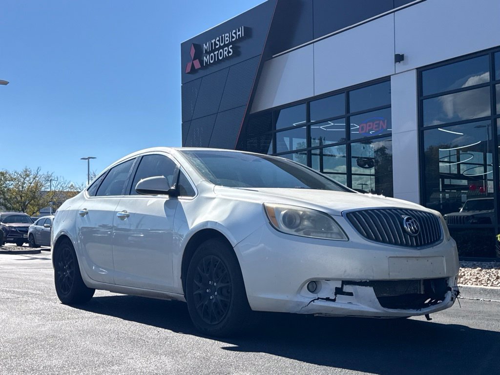 2013 Buick Verano Base Sedan