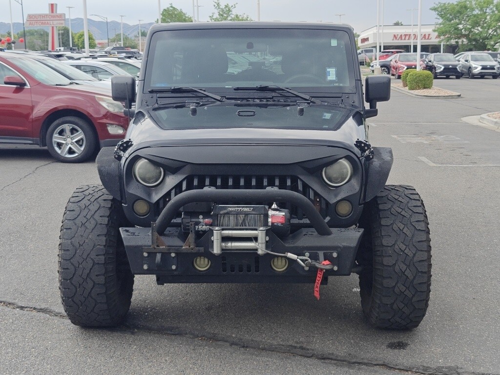 2017 Jeep Wrangler Unlimited Sport photo 2