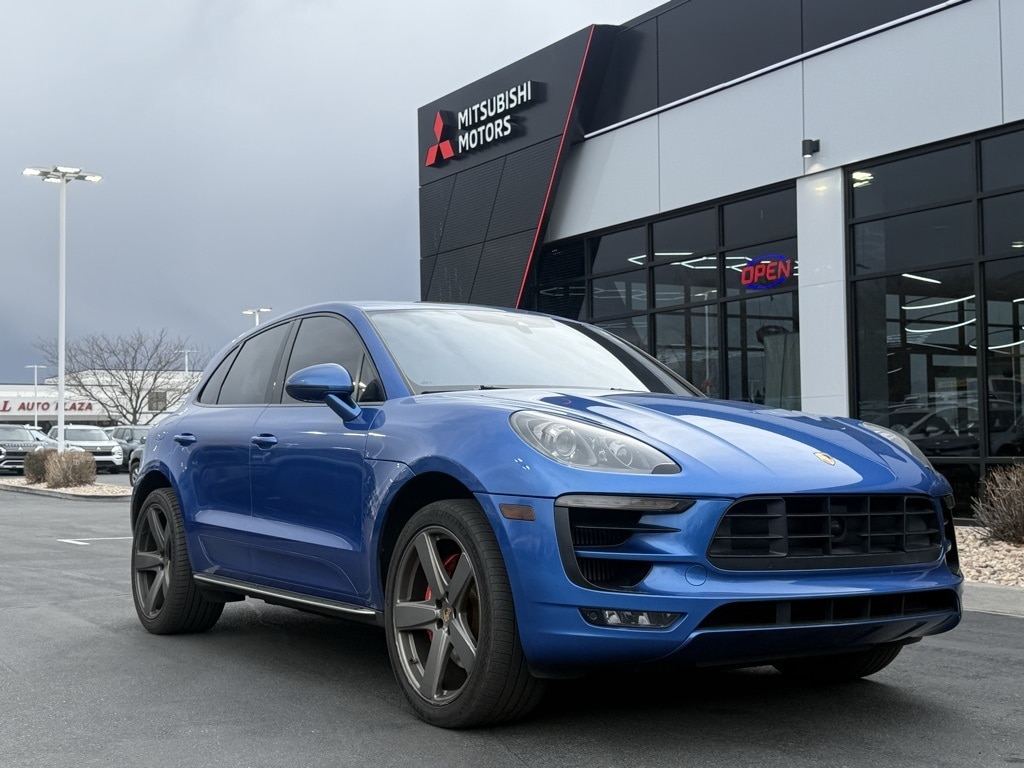 2015 Porsche Macan Turbo