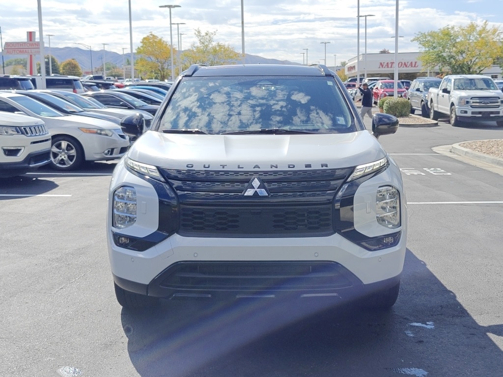 Used 2025 Mitsubishi Outlander PHEV SEL SUV