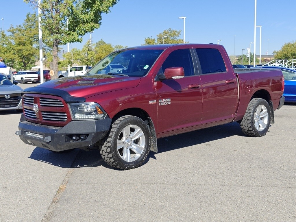 2017 Ram 1500 Sport photo 3