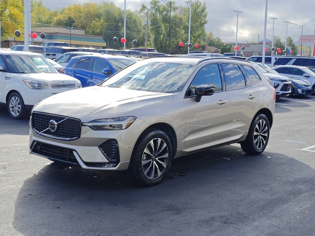 Used 2025 Volvo XC60 B5 Plus SUV