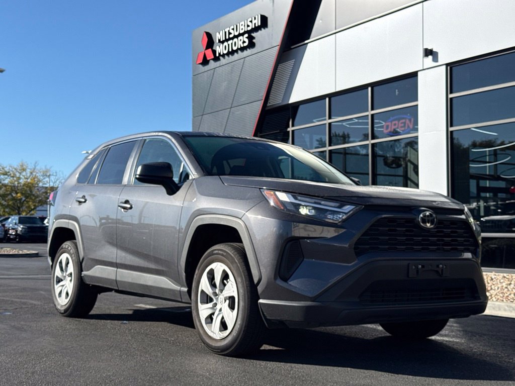 2024 Toyota RAV4 LE SUV