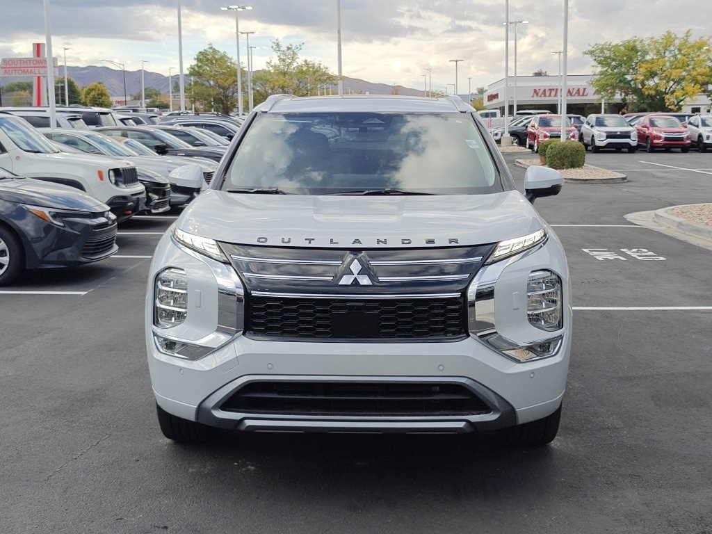 New 2025 Mitsubishi Outlander SUV