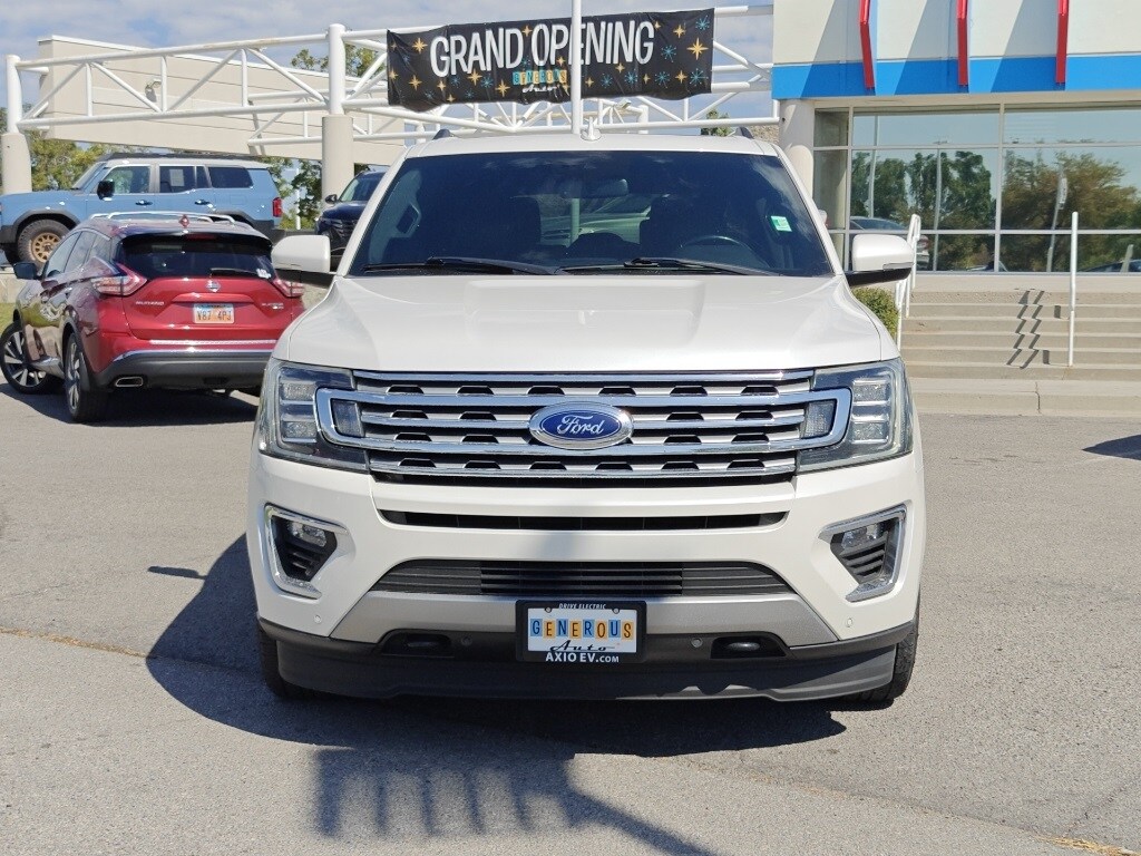 2019 Ford Expedition MAX Limited photo 2