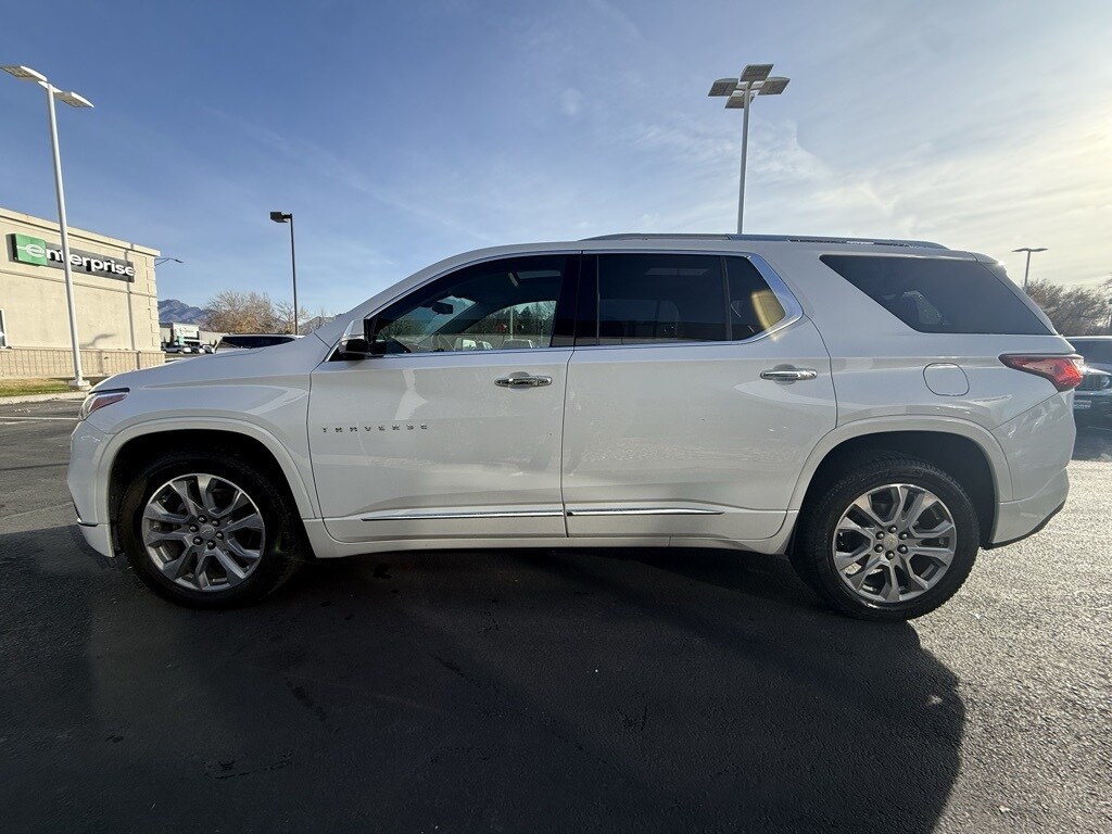 2018 Chevrolet Traverse Premier photo 3