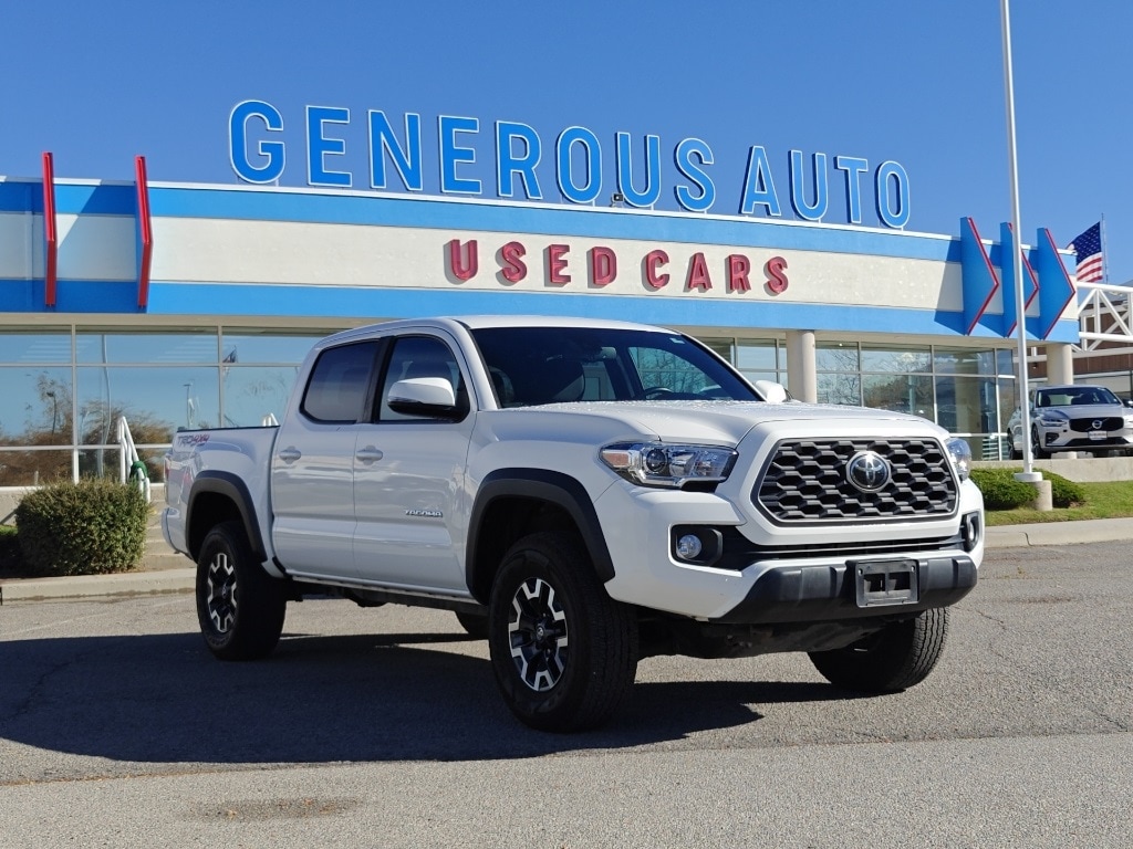 2021 Toyota Tacoma TRD Off Road's photo