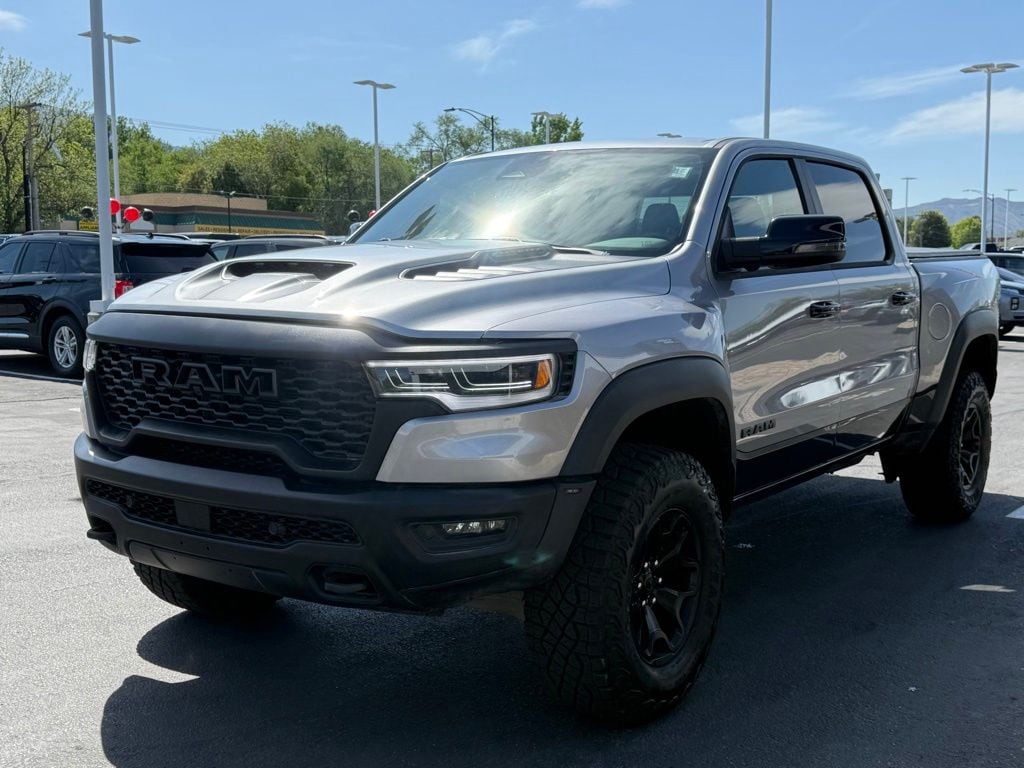 2025 RAM 1500 RHO 4x4 Crew Cab 5'7's photo