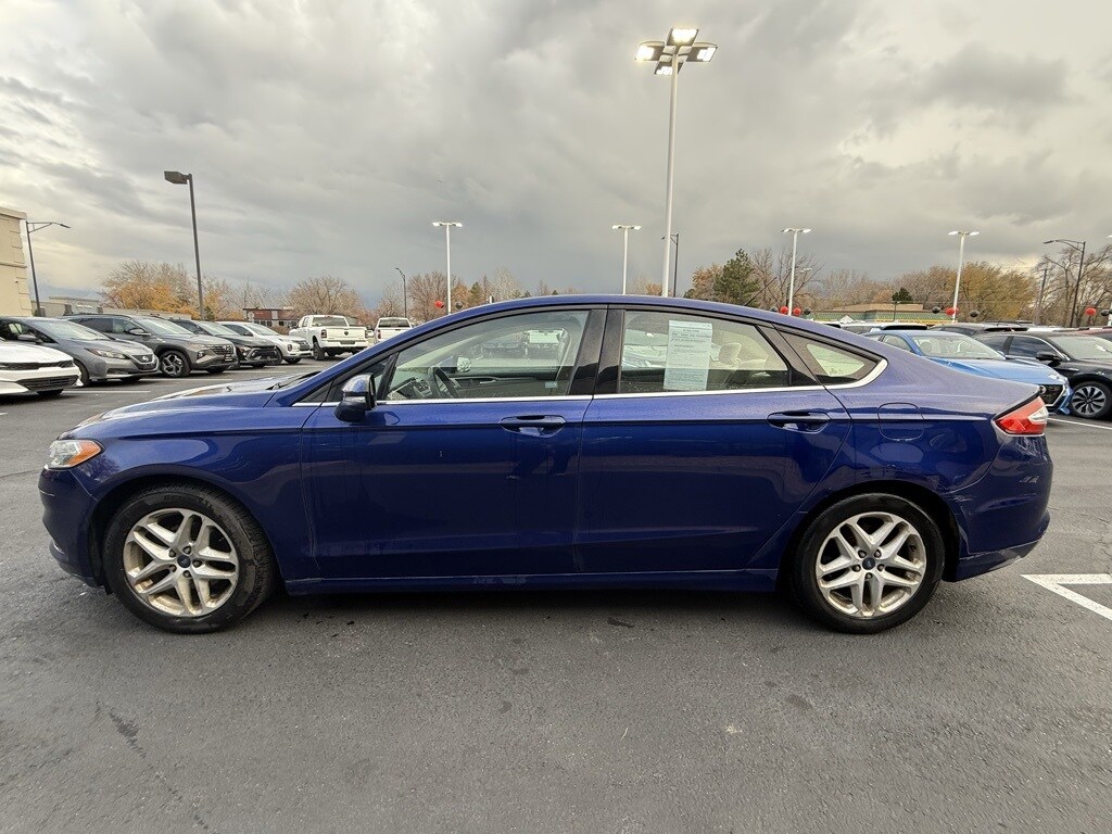 2014 Ford Fusion SE photo 3