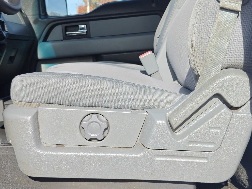 2013 Ford F-150 XL - Photo 11