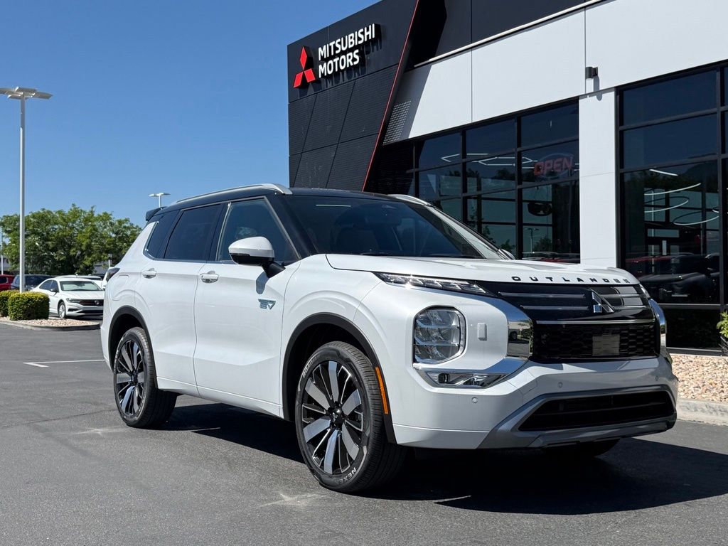 2026 Mitsubishi Outlander Plug-in Hybrid SEL S-AWC's photo