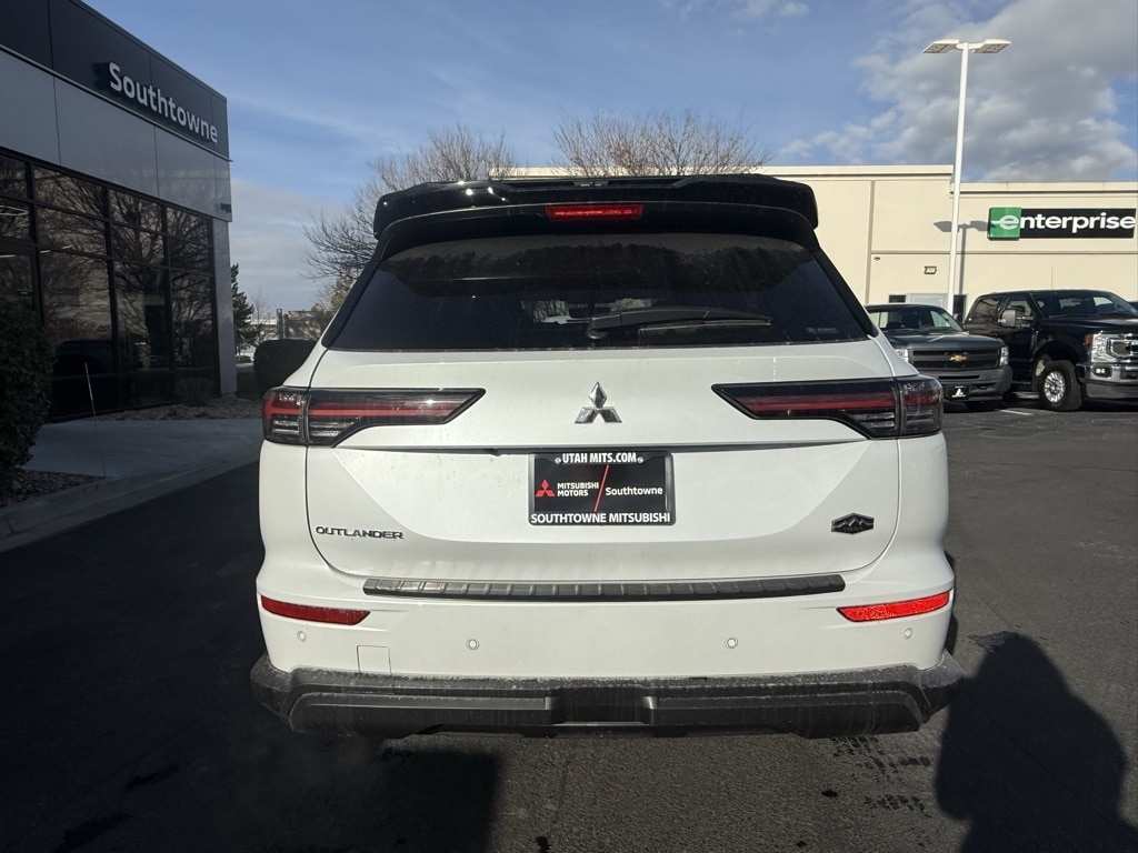 New 2026 Mitsubishi Outlander SUV