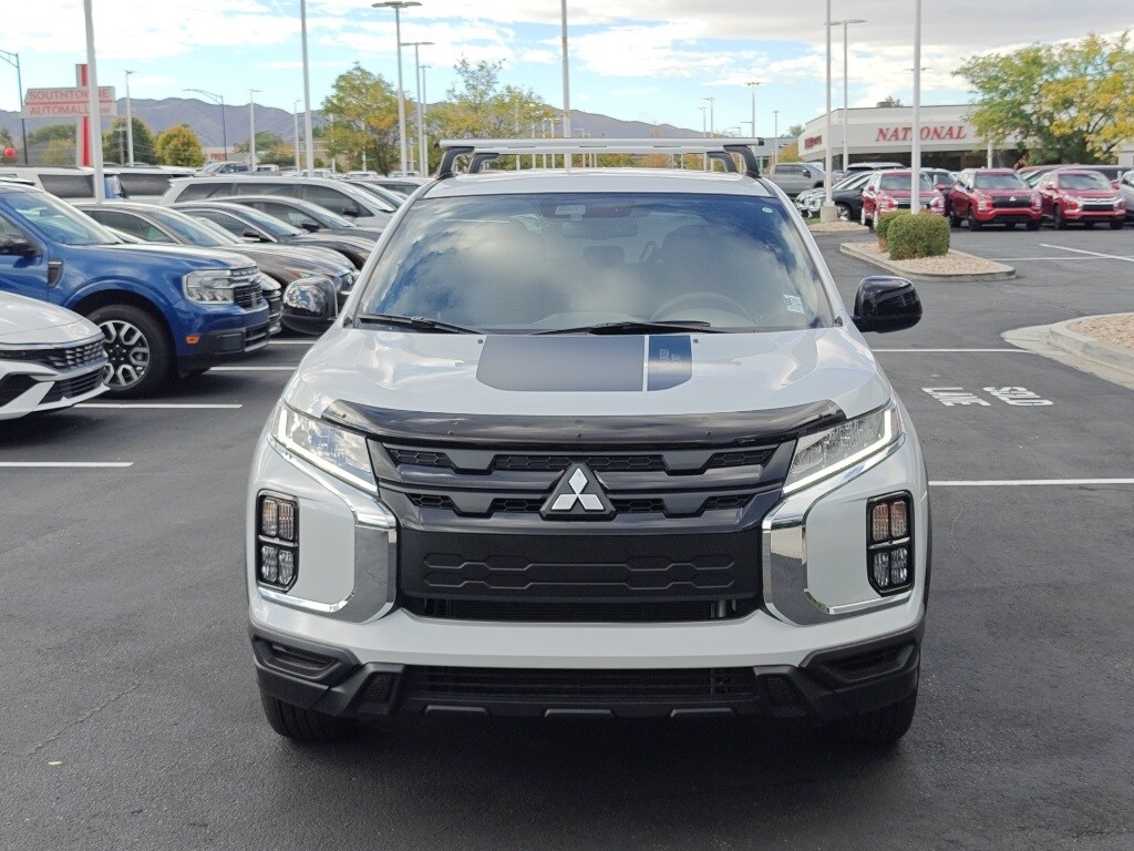 2025 Mitsubishi Outlander Sport ES SE LE photo 2