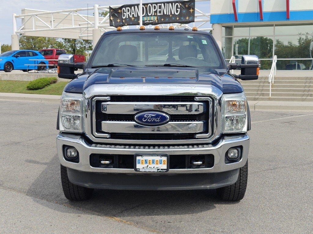 2015 Ford F-350 Lariat photo 2