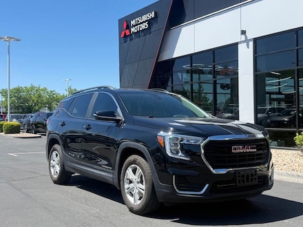 2024 GMC Terrain SLE SUV