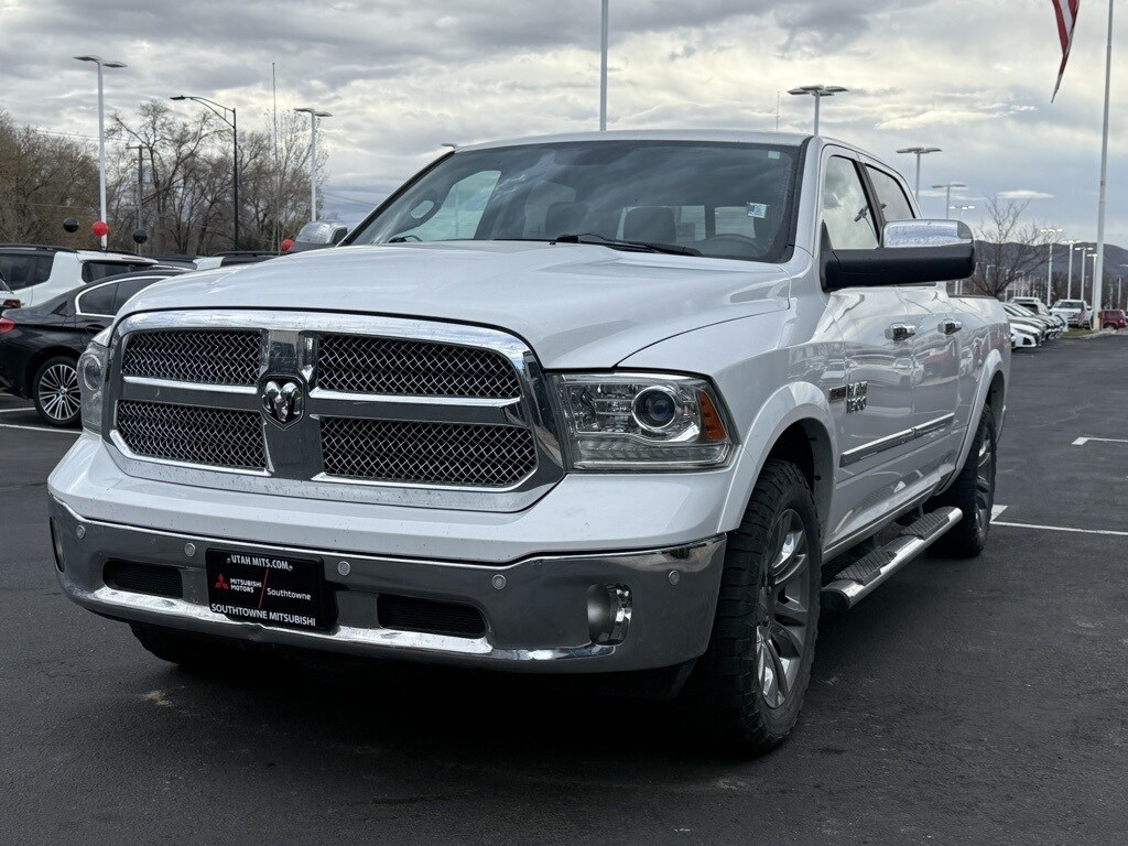 2015 Ram 1500 Longhorn photo 3