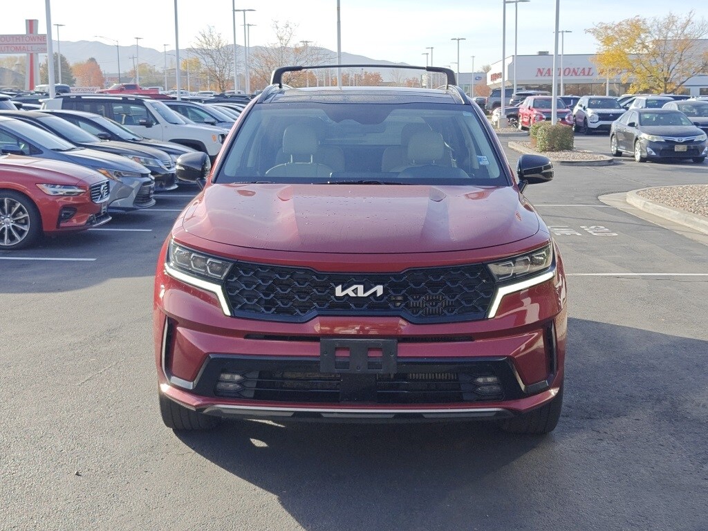 2022 Kia Sorento SX photo 2