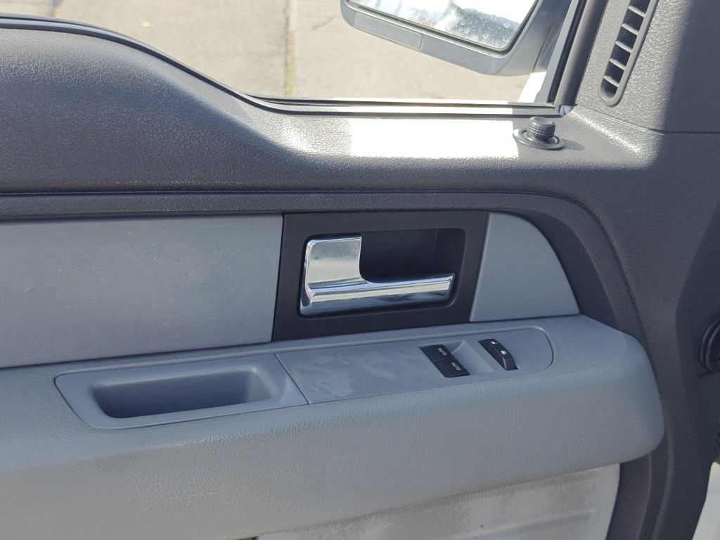 2013 Ford F-150 XL - Photo 9
