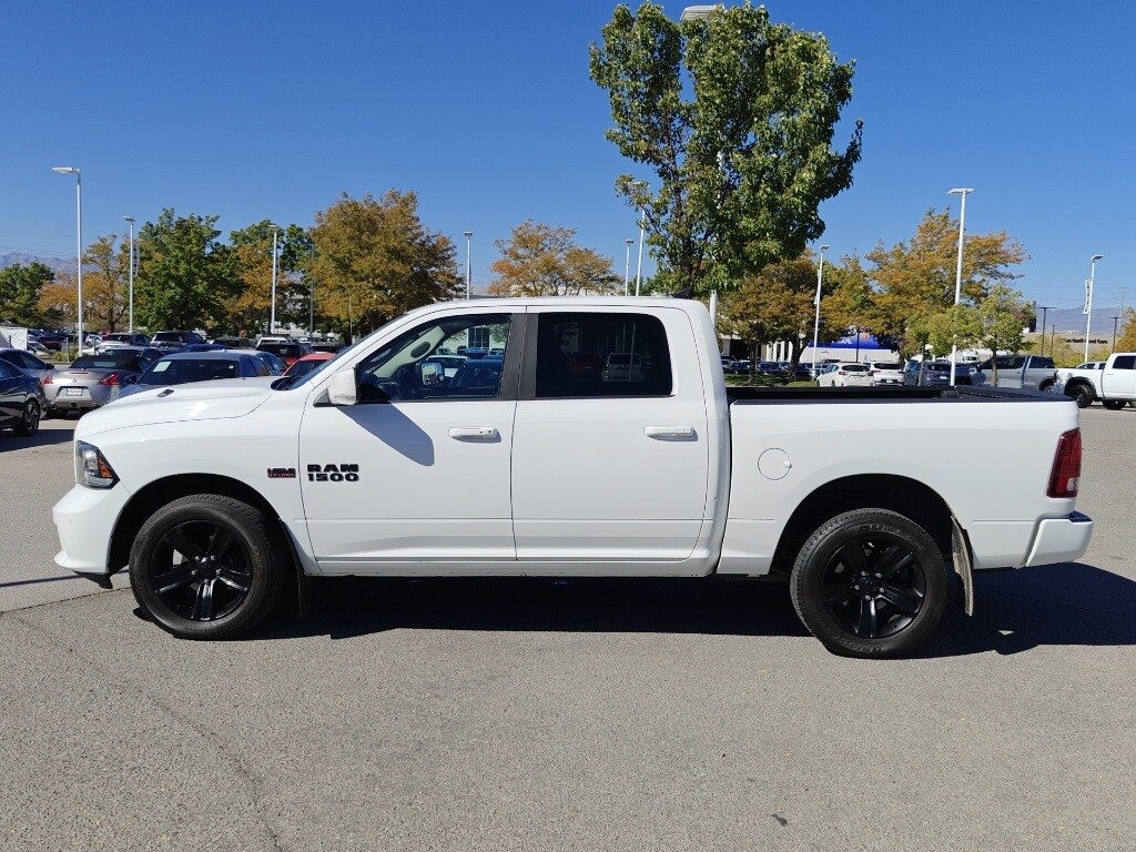 2018 Ram 1500 Sport photo 4
