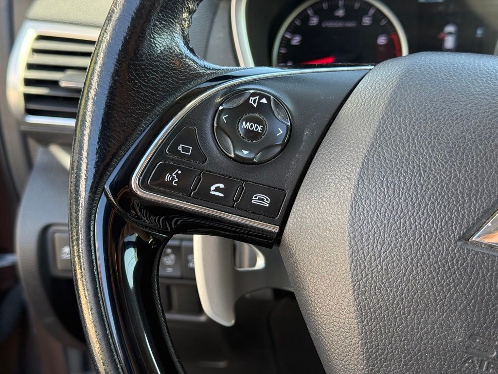 2019 Mitsubishi Eclipse Cross SEL - Photo 15