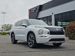 2025 Mitsubishi Outlander PHEV SEL SUV