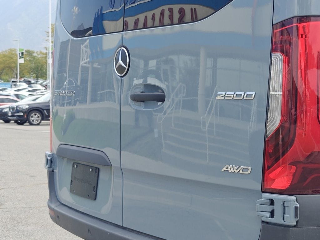 2024 Mercedes-Benz Sprinter Cargo Van Base - Photo 35