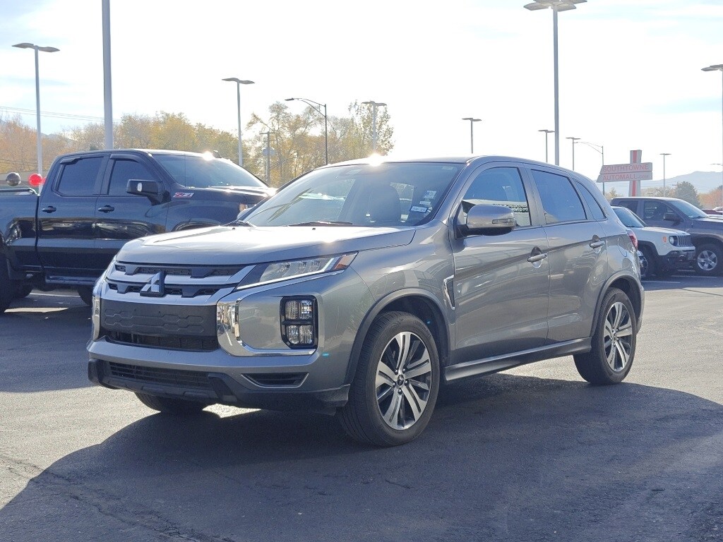 2024 Mitsubishi Outlander Sport ES LE SE photo 3