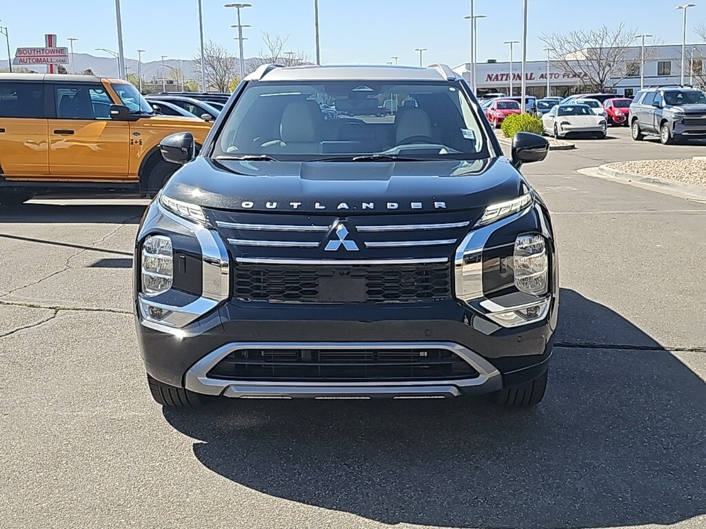 2025 Mitsubishi Outlander SEL GT photo 2