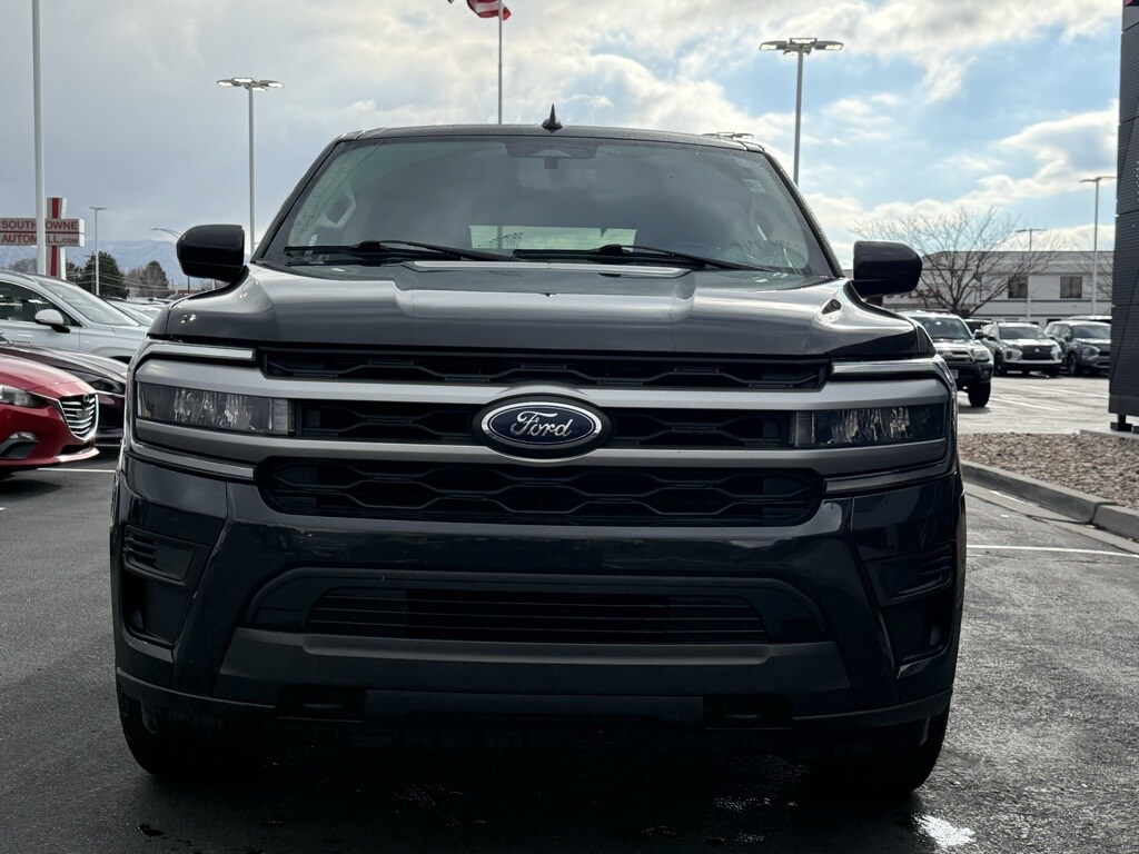 Used 2022 Ford Expedition XLT SUV