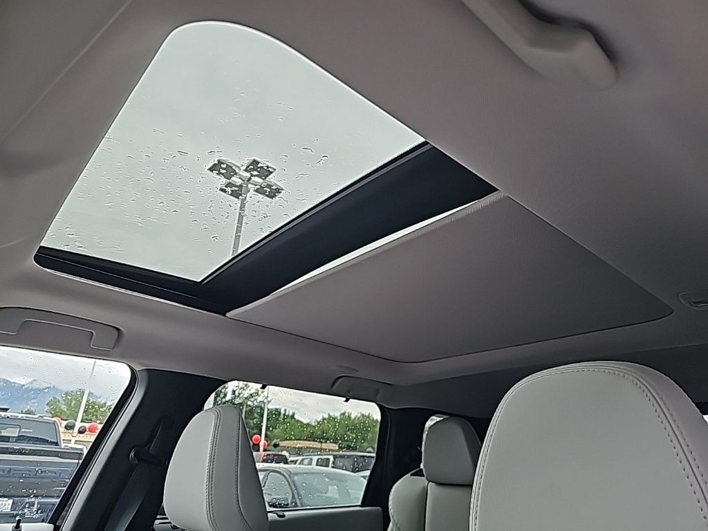2025 Mitsubishi Outlander Plug-in Hybrid SEL - Photo 21
