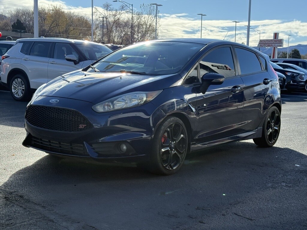 2016 Ford Fiesta ST photo 3