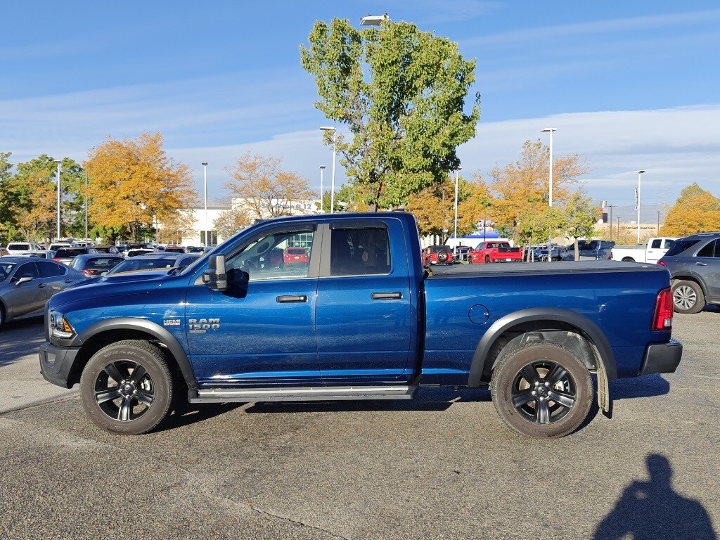 2022 Ram 1500 Classic SLT photo 3