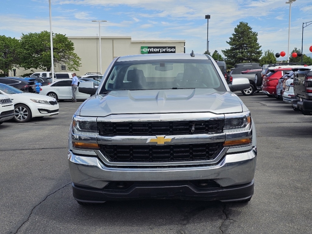 Used 2017 Chevrolet Silverado 1500 LT with VIN 1GCVKREC5HZ391158 for sale in Sandy, UT