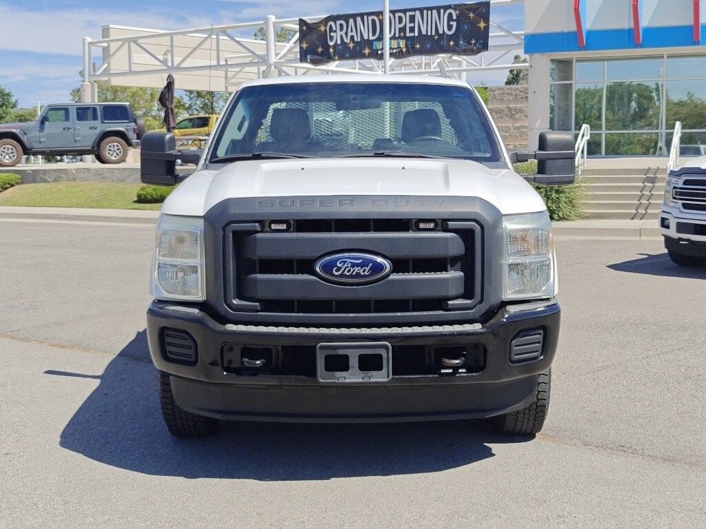 2012 Ford F-250 XLT photo 2