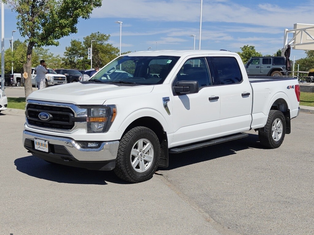 2023 Ford F-150 XLT photo 3