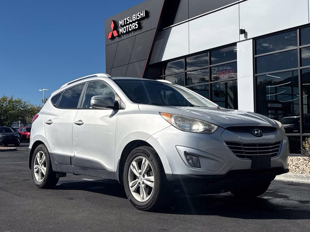Used 2013 Hyundai Tucson GLS with VIN KM8JUCAC8DU577422 for sale in Sandy, UT