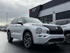 2025 Mitsubishi Outlander PHEV SEL SUV