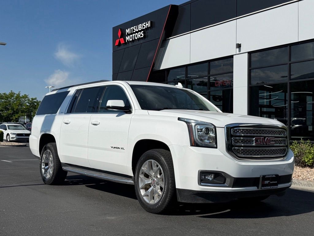 2019 GMC Yukon 4WD SLT's photo