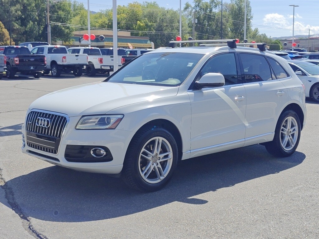 2015 Audi Q5 2.0T Premium Plus photo 2