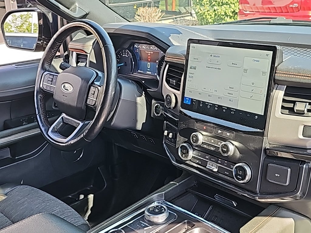 View 32