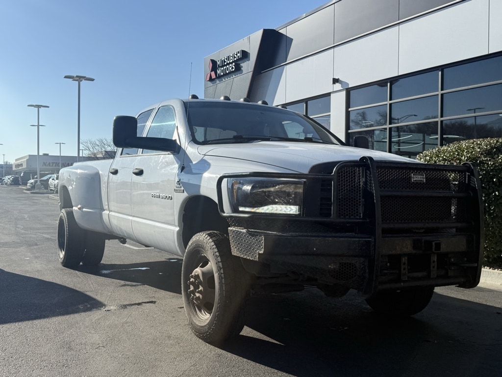 2006 Dodge Ram 3500 Pickup Laramie's photo