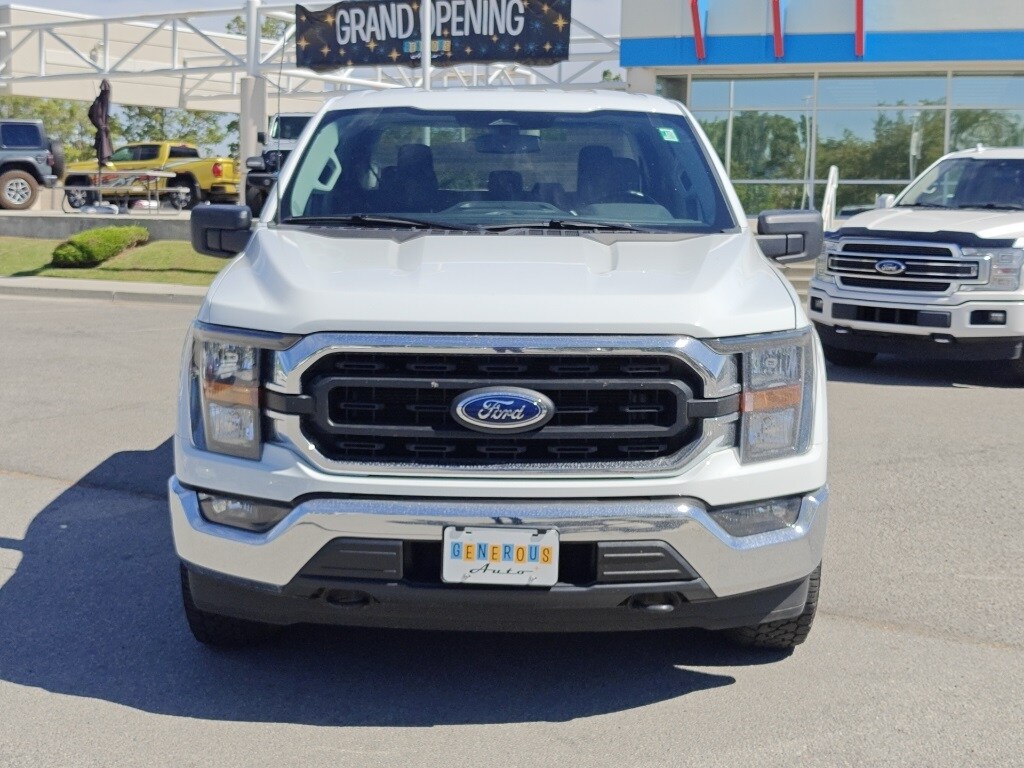 2023 Ford F-150 XLT photo 2