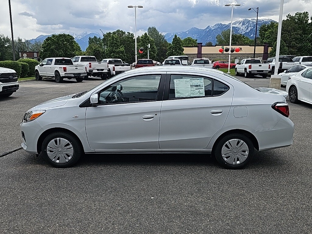 2024 Mitsubishi Mirage G4 photo 4