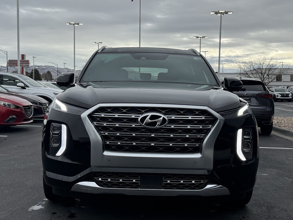 2020 Hyundai Palisade Limited photo 2