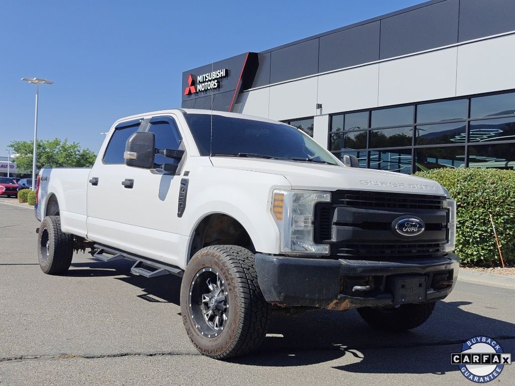 2019 Ford F-250 Truck Crew Cab 