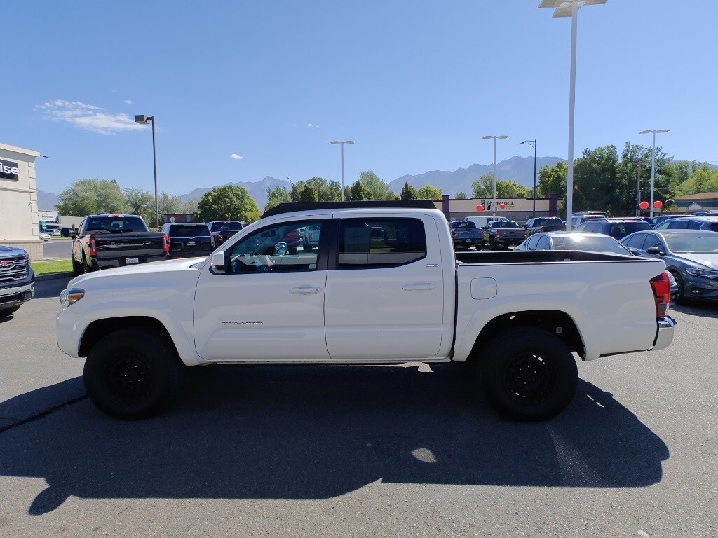 2023 Toyota Tacoma SR5 V6 photo 4