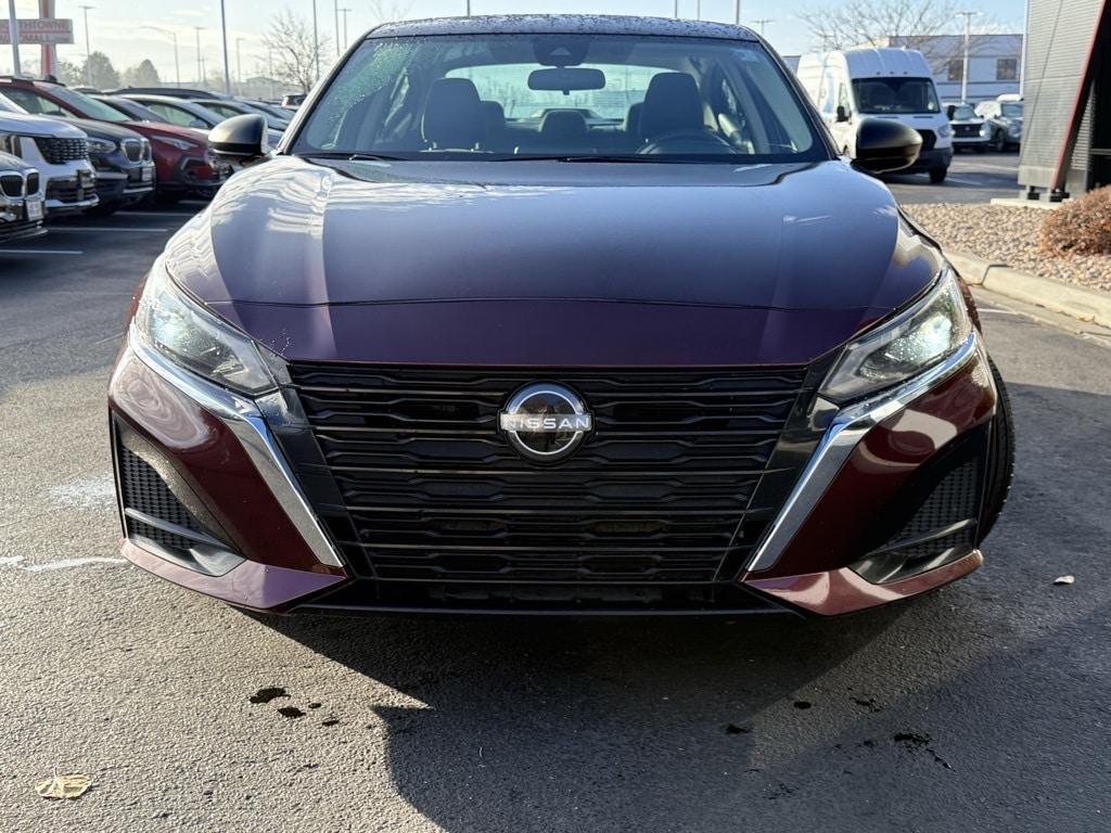 Used 2024 Nissan Altima 2.5 SV Sedan
