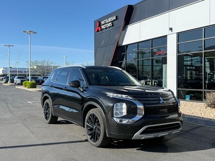 2023 Mitsubishi Outlander Plug-In Hybrid SEL SUV