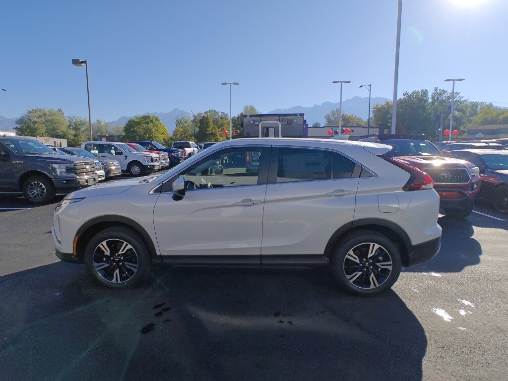 2026 Mitsubishi Eclipse Cross SEL photo 4